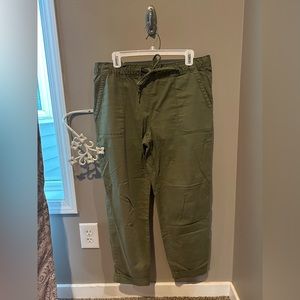 LOFT Women’s Khaki pant Medium